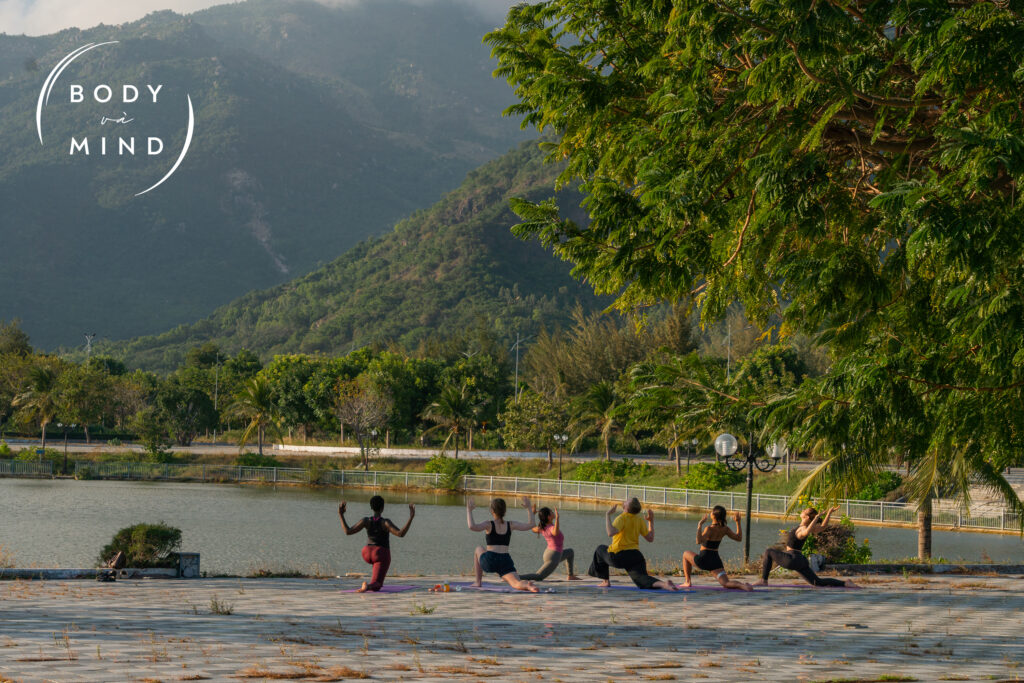 BodyVàMind - lướt sóng, tập yoga, vẽ tranh, chèo SUP, và chụp ảnh ở Cam Lâm, Cam Ranh, Nha Trang, Khánh Hoà. Chương trình nghỉ dưỡng, hướng lạc, chữa lành, giúp tăng cường sức khoẻ tinh thần và thể chất ở thiên nhiên với núi và biển & trao đổi ngôn ngữ văn hoá việt nam BodyVaMind - Surf camp, Yoga, and Art Retreat in Cam Lam, Khanh Hoa Vietnam. Affordable wellness program life in vietnam, LGBTQ, queers, wlw friendly with custom made schedule helps feel more relaxing, anti-stressed, away from the busy cities. Solo and couple travelers are all welcome and can have healthy breakfast, hike, tropical sunsets, rent surfboard, surfskate, bicycle, eat traditional Vietnamese food, exchange culture of south east asia day in the life vlog